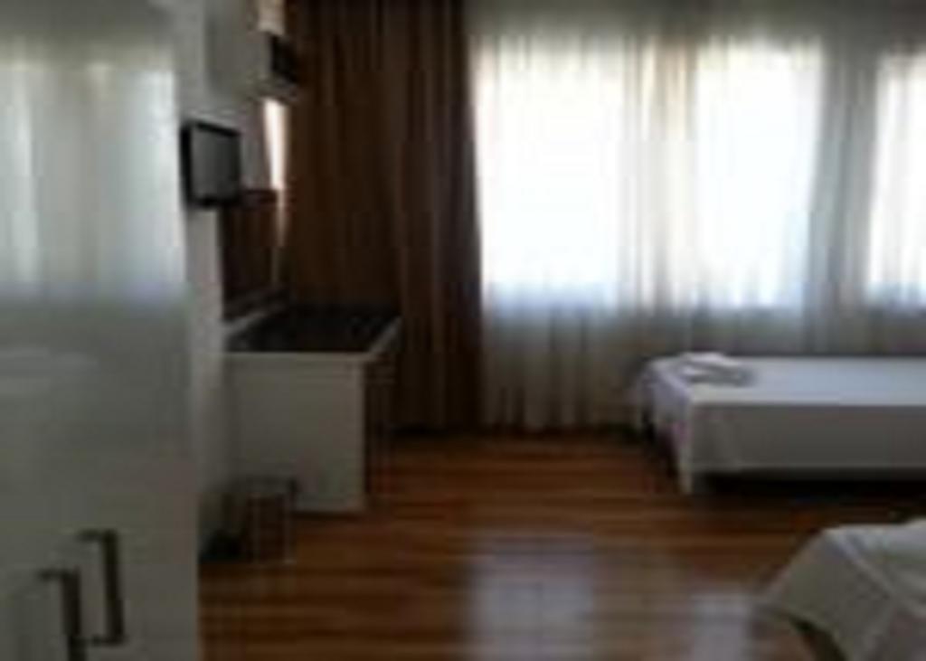Lara Atalla Hotel Antalya Bagian luar foto