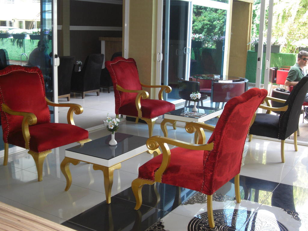 Lara Atalla Hotel Antalya Bagian luar foto