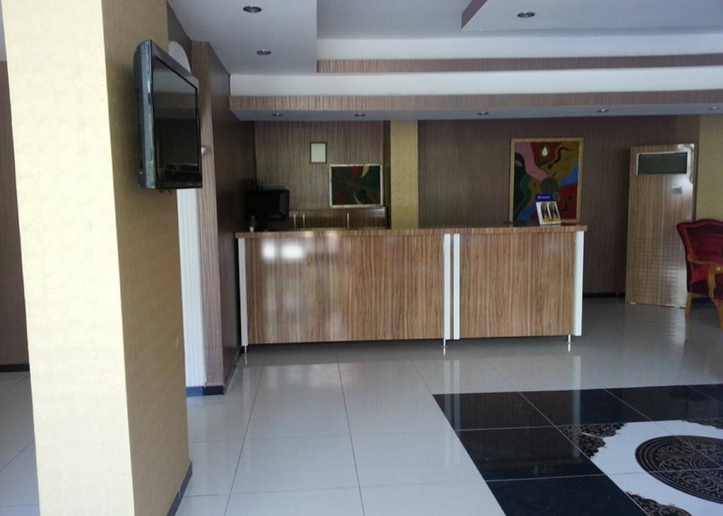 Lara Atalla Hotel Antalya Bagian luar foto